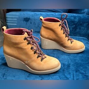 TOMS Melrose Wedge Booties, Lace-up Oiled Nubuck Leather Boots, Size 9.5